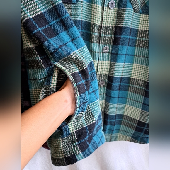 Men's Old Mill Thick Button Up Green and Blue Plaid Jacket - Picture 6 of 13